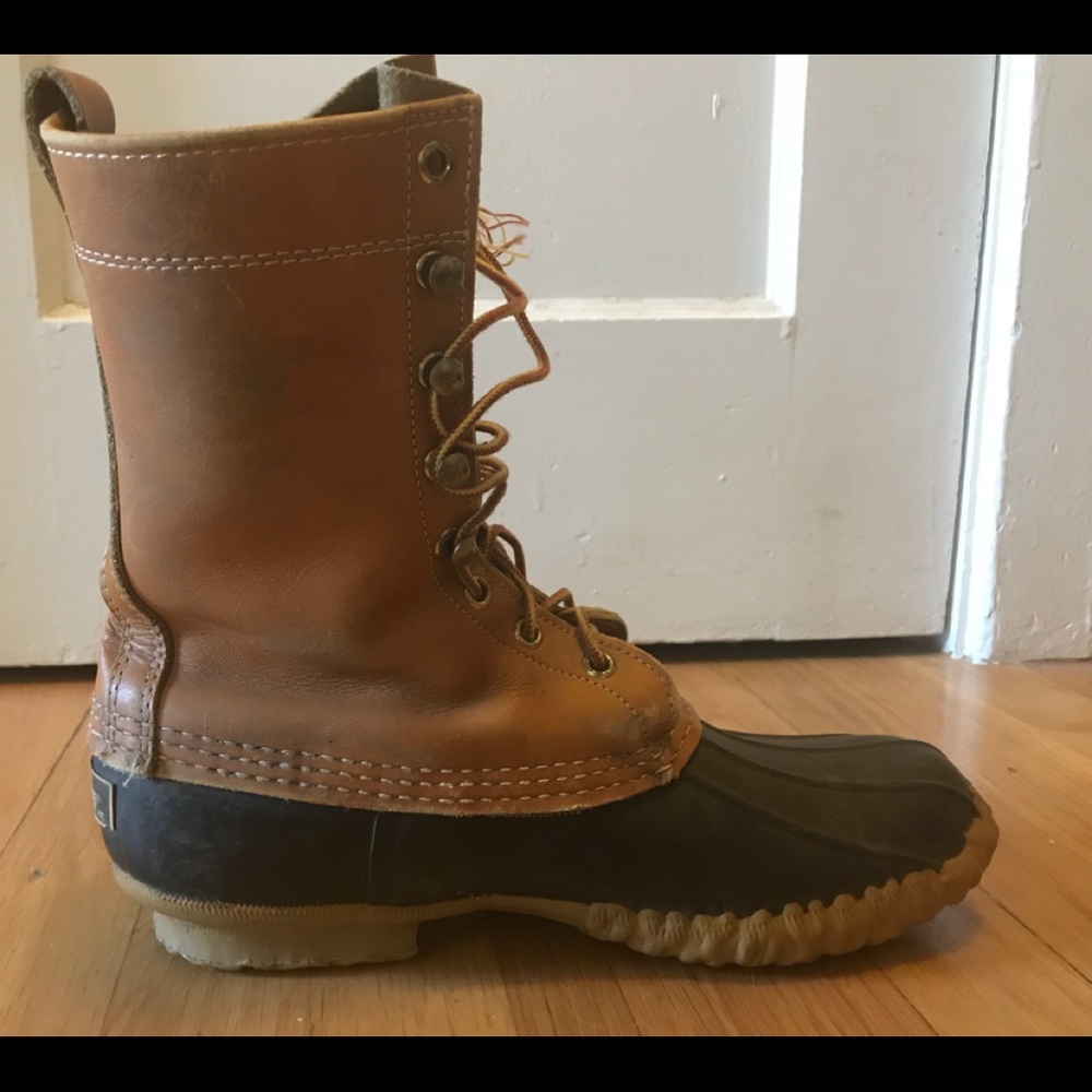 L.L. Bean duck boots size 8 men/women 9